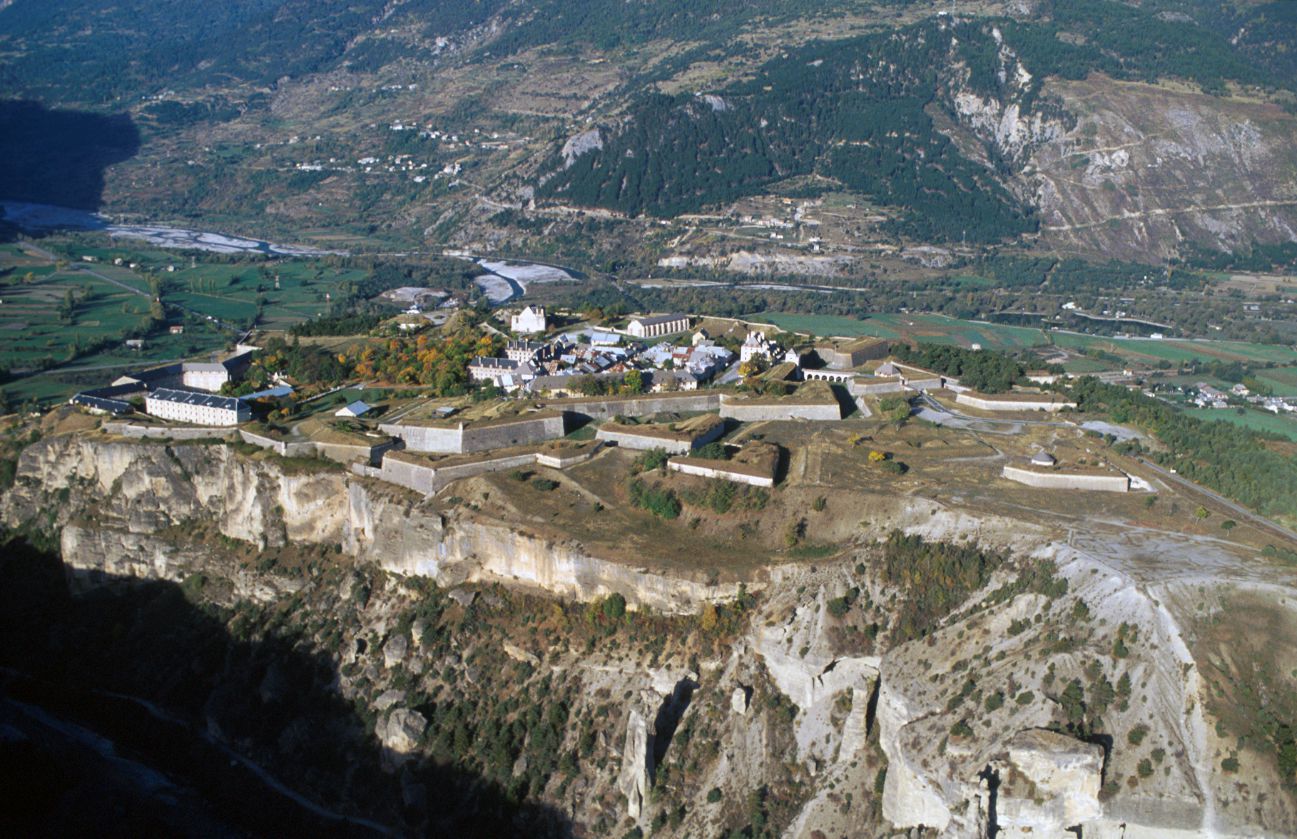 Le CMN présente les parcours faune et flore du printemps à la place